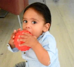 SlowMotion Bal -Speelgoed Voor Kinderen Winkel 7cd234659d9a2a6f8e489f52a0887dde06a58569